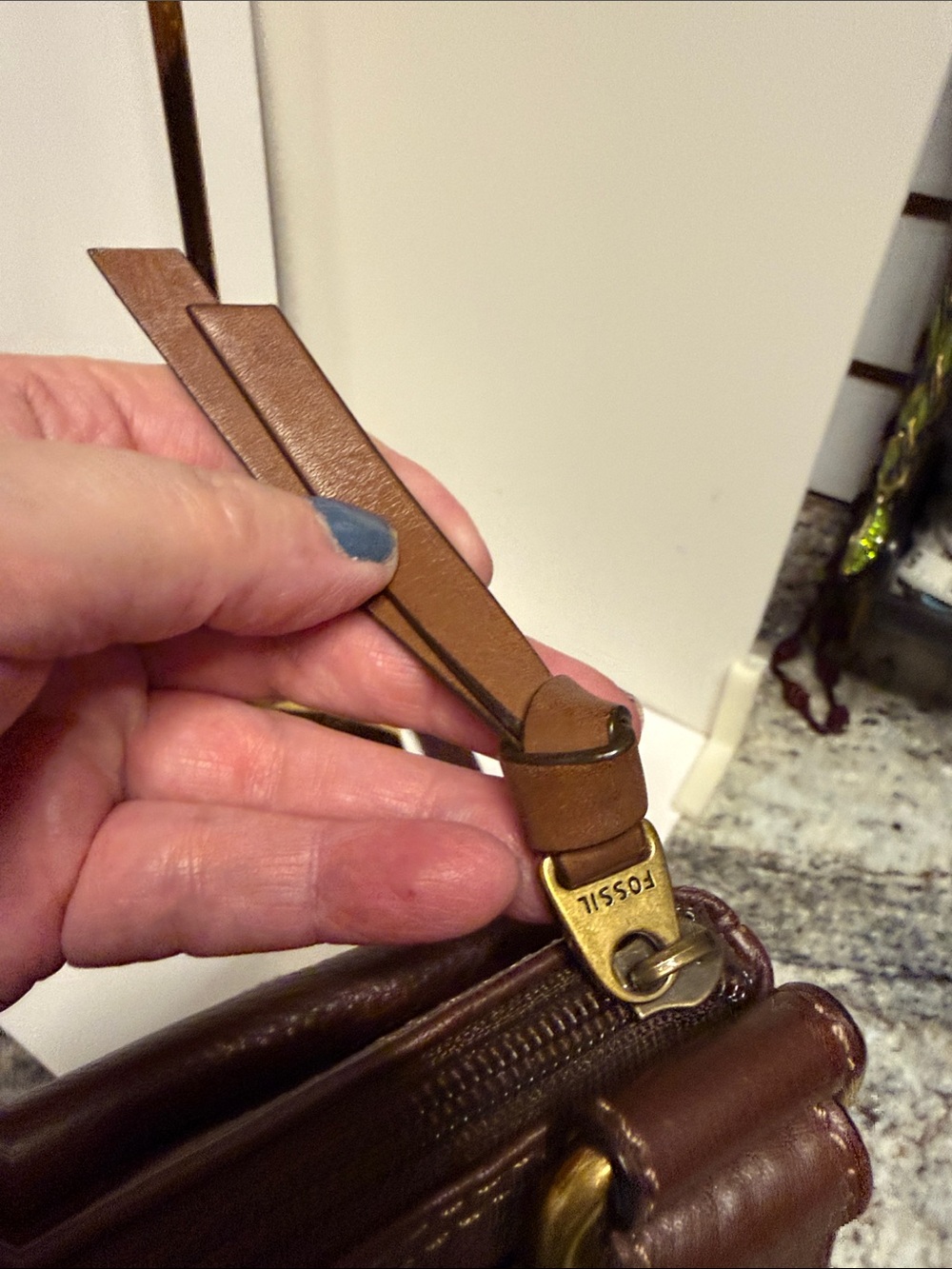 Fossil Brown Leather Crossbody Bag - Picture 7 of 10
